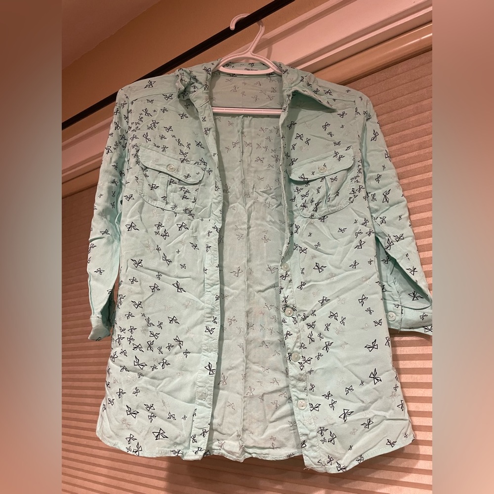 Turquoise button up shirt